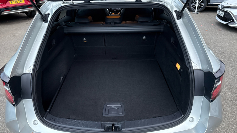 Toyota Corolla 2.0 VVT-i Hybrid GR Sport 5dr CVT Hybrid Estate